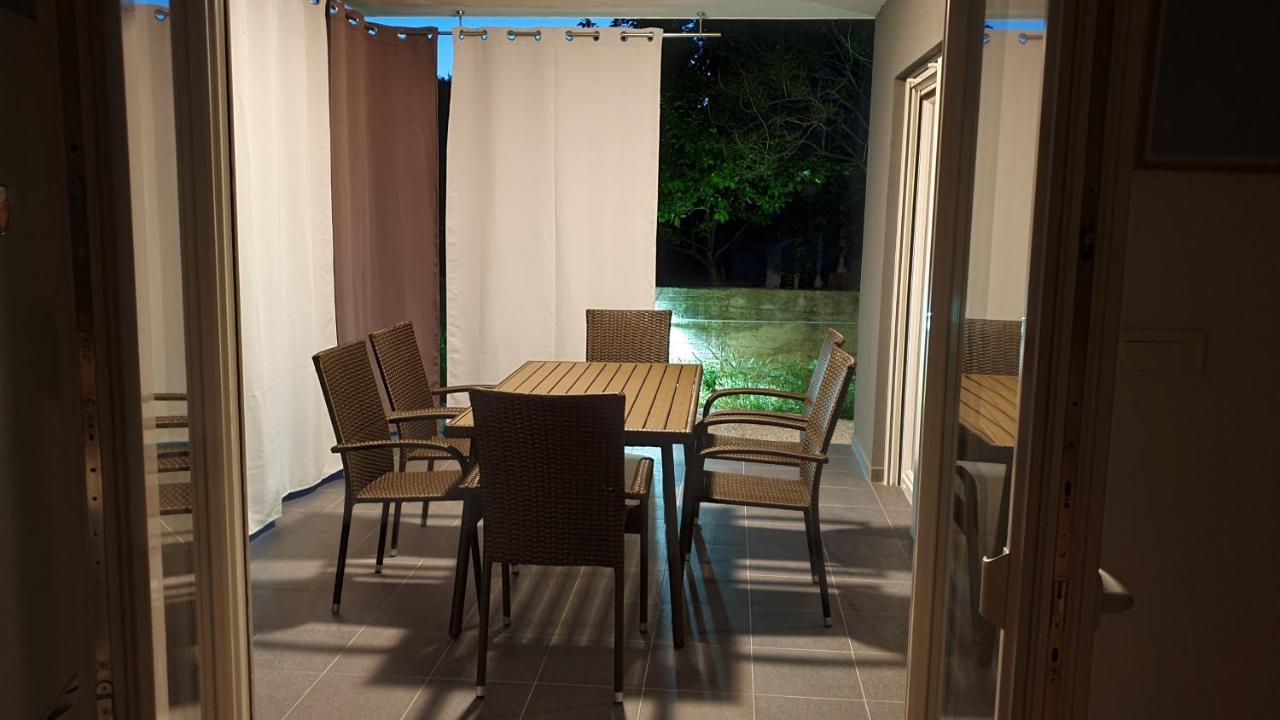 Zilip Apartments Vir Exterior photo